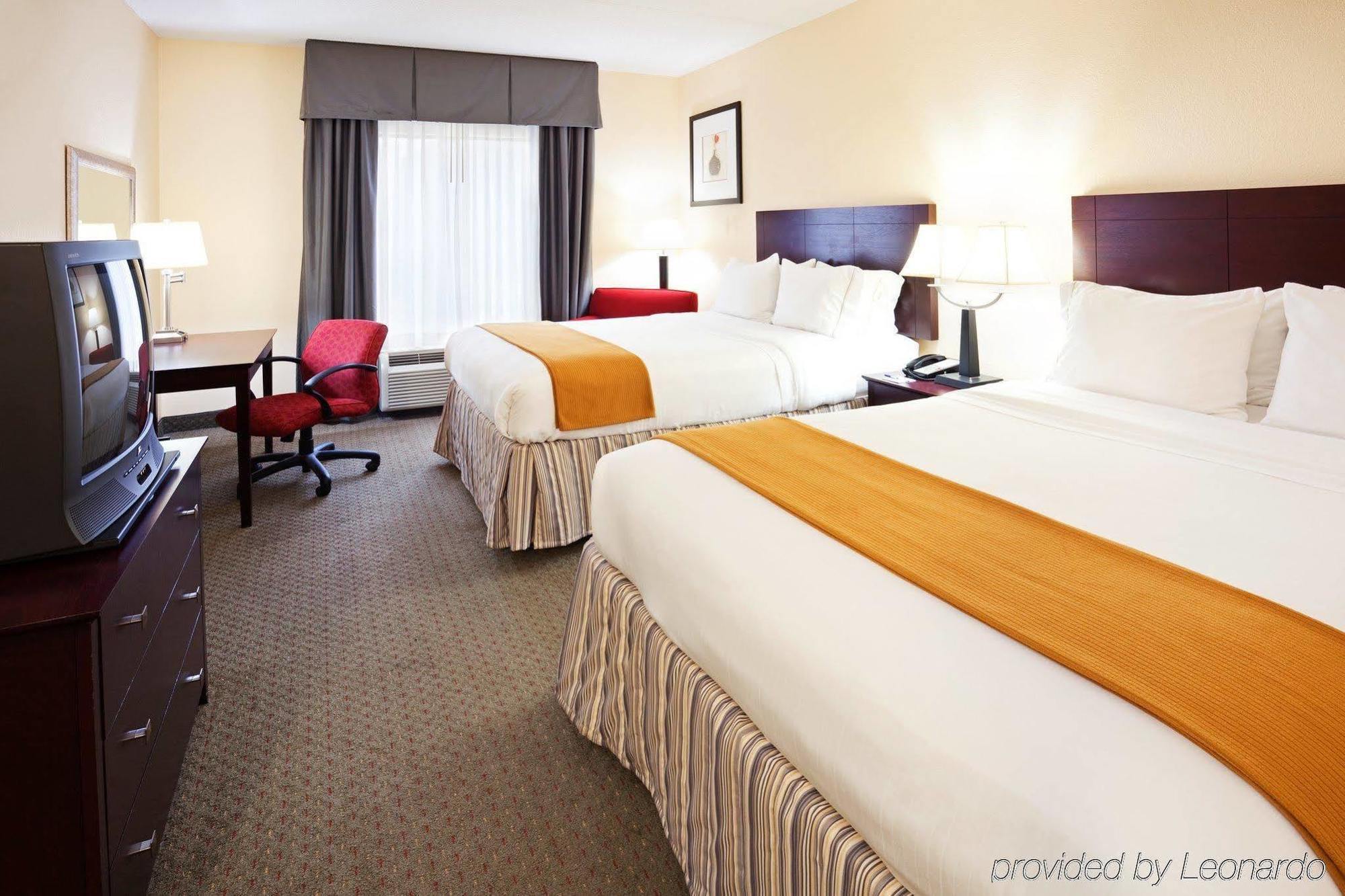 Holiday Inn Express Knoxville-Strawberry Plains By Ihg Экстерьер фото