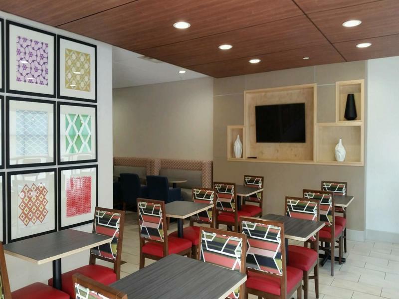 Holiday Inn Express Knoxville-Strawberry Plains By Ihg Экстерьер фото